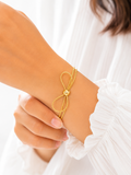 Beautiful anti tarnish sleek bow bracelet