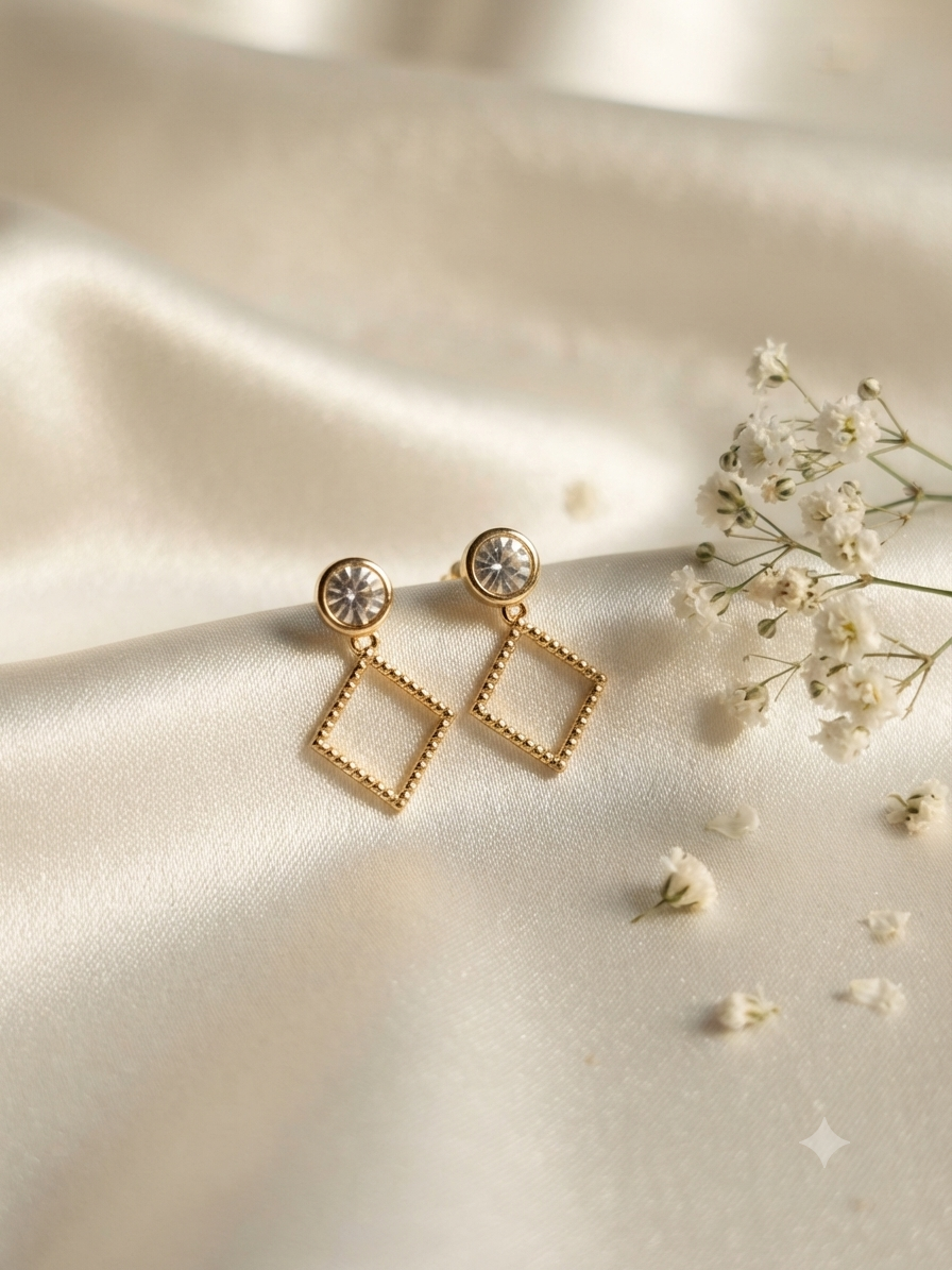 Anti tarnish kite shape golden studd earrings